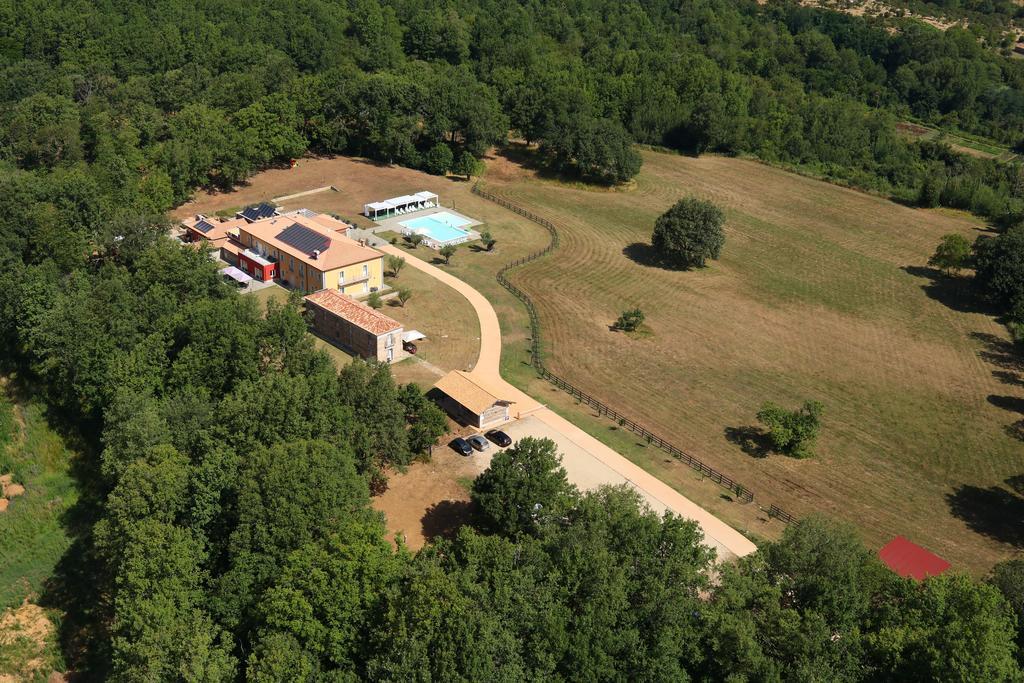 Agriturismo Creta Rossa Torre di Ruggiero Bagian luar foto